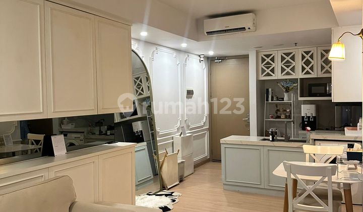 Apartment Gold Coast. Honolulu Tower. LB 68. Unit 2. Price 2 Billion.