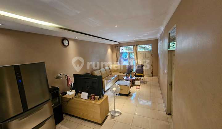 Rumah Metland Puri . Uk 10x20. Lb 175. Furnish. Kt 3.km2. Hrg 3.750m 2