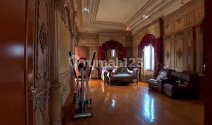 Rumah Permata Buana . Lt 565. Lb 601 Kt 4 Km 4 ..3Lt .Harga 27 M 2