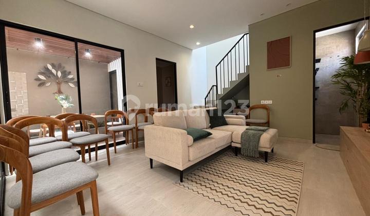 Rumah 2 Lantai Daerah Candi Sidoarjo 2