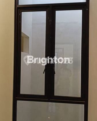 Rumah Rungkut Mapan Surabaya ẞelatan dekat MERR dan McD 2