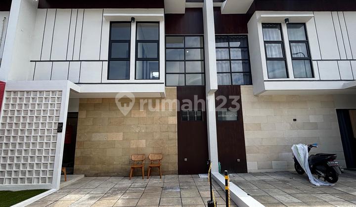 Rumah 2 Lantai Daerah Candi Sidoarjo 1