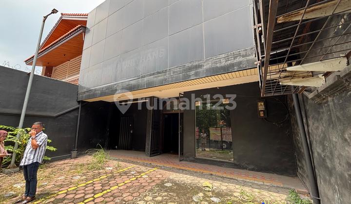 Ruko Nol Jalan Raya di Sidoarjo Tengah Kota