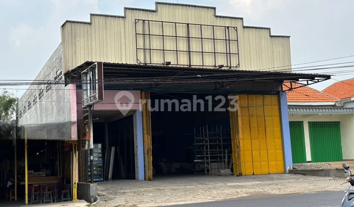 Toko atau Ruang Usaha Raya Prambon Sidoarjo Toko atau Ruang Usaha Raya Prambon Sidoarjo