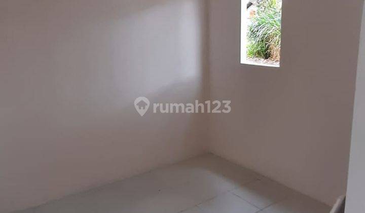 Rumah Didalam Mini Cluster Dekat Ke Stasiun