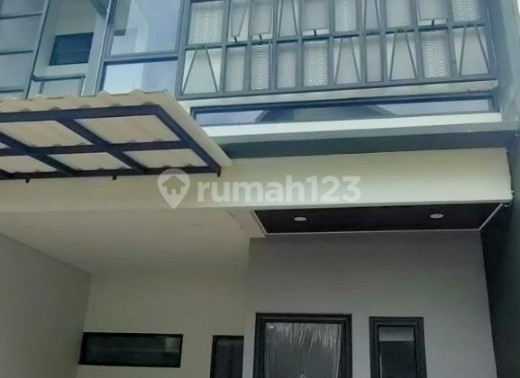 2-Story Scandinavian House Ready to Occupy in Tanah Baru Kukusan
