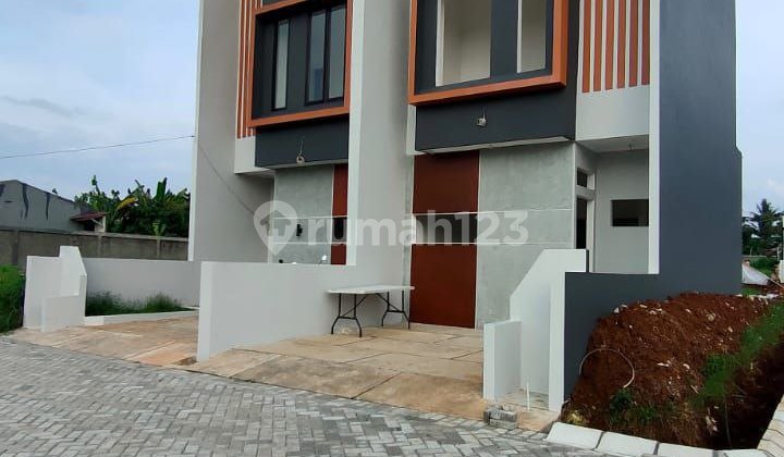 Rumah Minimalis 2 Lantai Siap Huni Type 72 di Depok