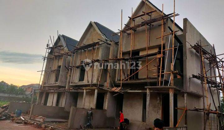 Rumah scandinavian dekat kampus Mercu buana di Jatisampurna  2