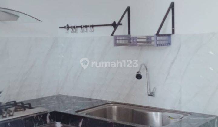 Rumah Siap huni Strategis Samping Tol Desari Sawangan di Depok