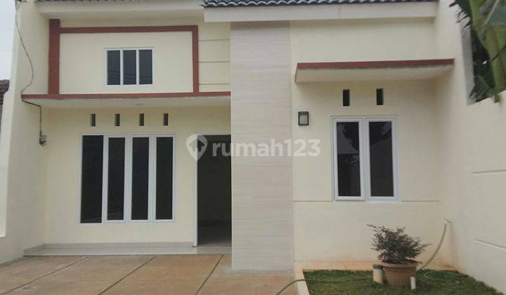  Rumah Desain Minimalis Modern Siap Huni di Bojongsari Depok