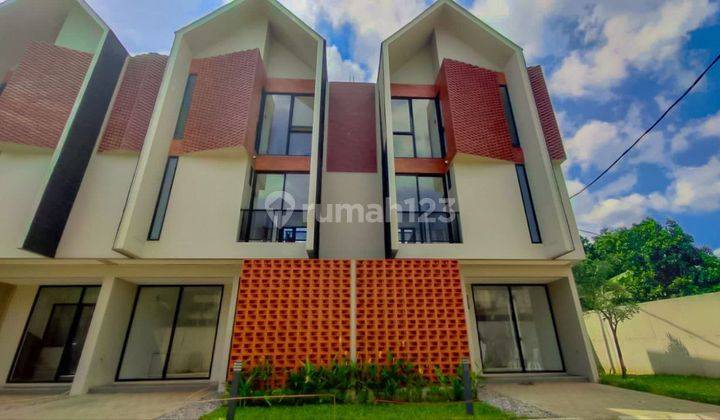 Rumah Murah Scandinavian 3 Lantai Dekat Bintaro Exchange Mall 1