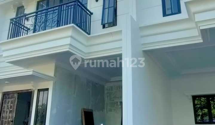 Rumah baru rooftop strategis dekat tol dan kereta di Tanjungbarat