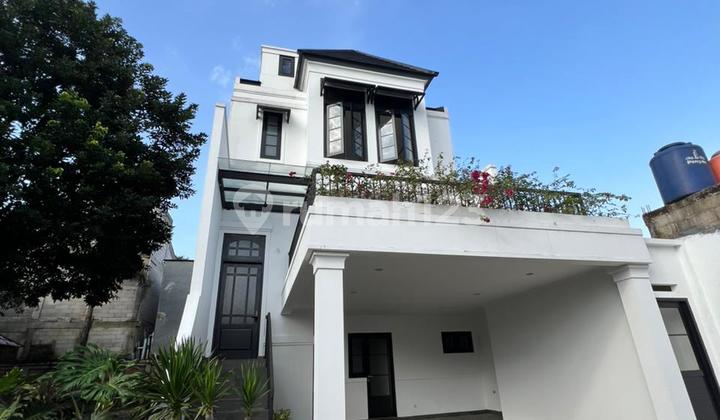 Townhouse Siap Huni 3 Lantai Akses Strategis di Jagakarsa