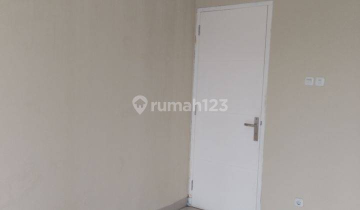 Rumah Ready Stok 2 Lantai 1m an Dekat Tol Limo Depok