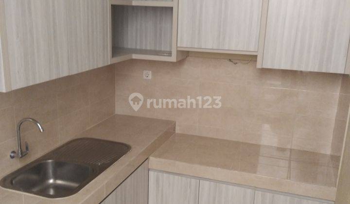 Rumah Ready Stok 2 Lantai 1m an Dekat Tol Limo Depok