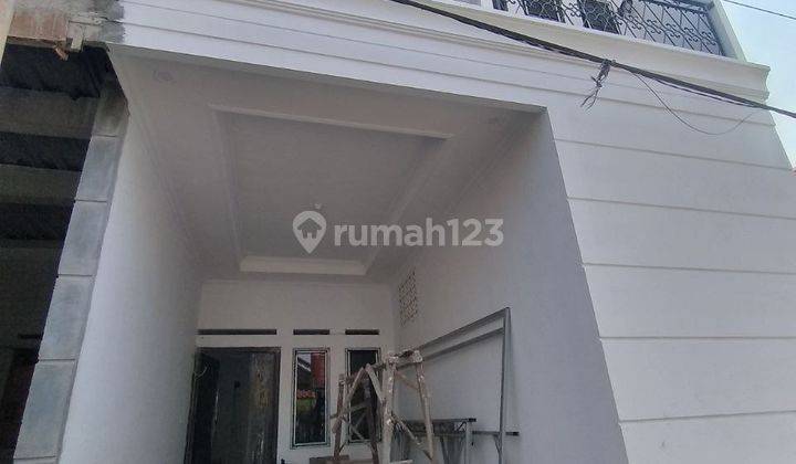 Rumah 2 Lantai SHM di Jl.batu Ampar 1, Jakarta Timur Siap Huni 2