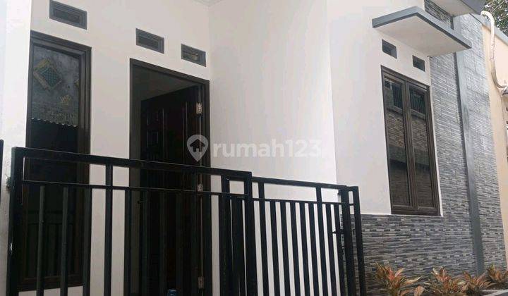 Rumah Di Lenteng Agung 300jt-an 3 Menit Sta. Univ Pancasila 1