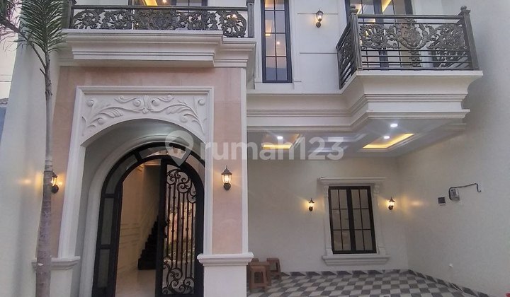 rumah di jagakarsa mewah nyaman bebas banjir lokasi strategis dekat pintu tol 2