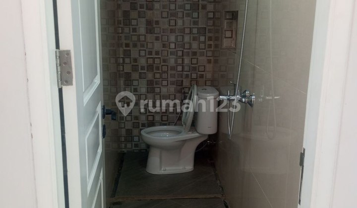 rumah mewah nyaman di jagakarsa 3 lantai bebas banjir security 24jam lokasi strategis 2