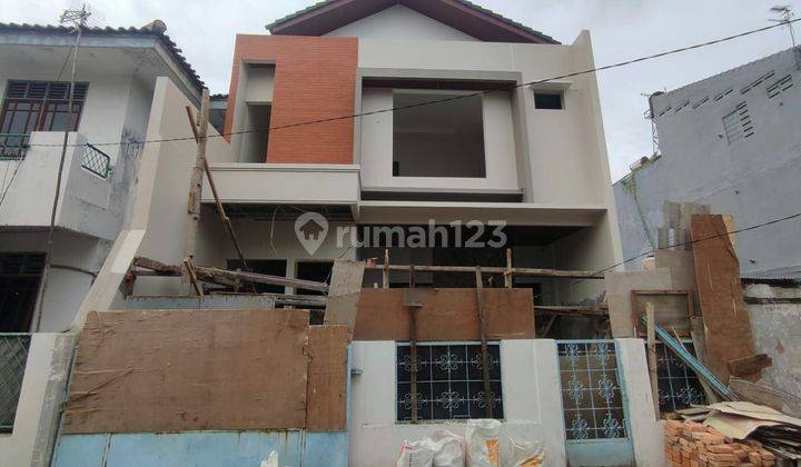 Rumah Mewah Tahap Finishing Bebas Banjir Dekat Arion Mall 1