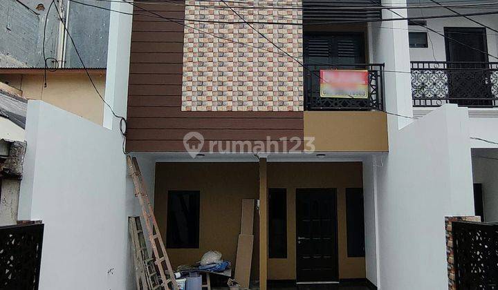 Rumah Mewah Dalam Komplek Dekat Arion Mall, Bebas Banjir 2