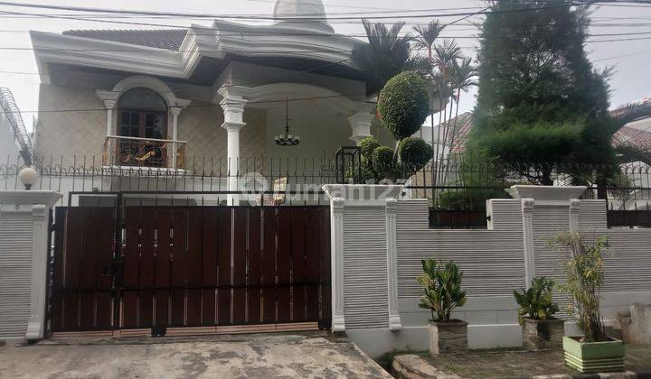 Rumah Mewah Full Furnished Ada Kolam Renang di Cempaka Putih 6