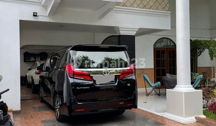 Rumah Mewah Full Furnished Ada Kolam Renang di Cempaka Putih 29