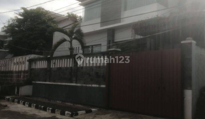 Rumah Cantik dan Mewah dalam Komplek Elit di Cinere 1