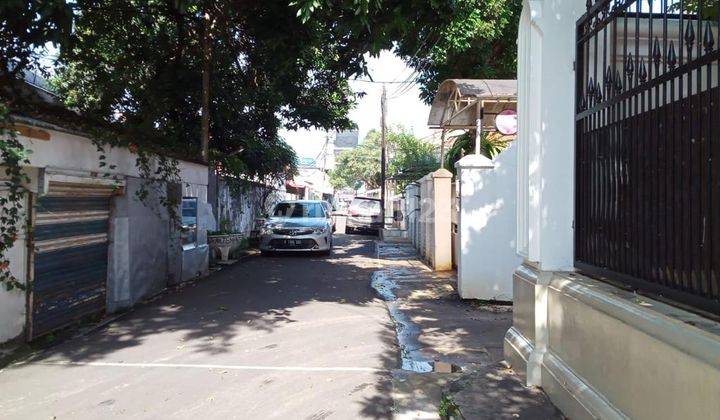Rumah dalam Komplek Elit Security 24 Jam dekat Mall PIM 1