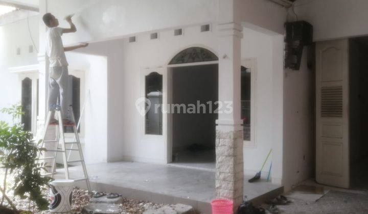 Rumah dalam Komplek Elit Security 24 Jam dekat Mall PIM 1