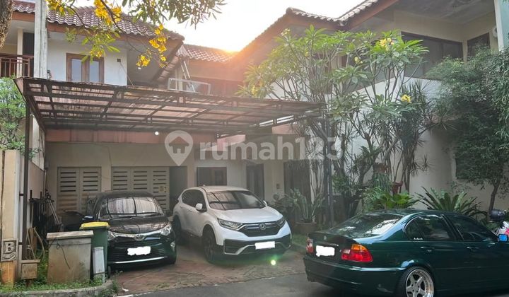 Rumah Cantik dan Mewah dalam Townhouse di Fatmawati Cilandak