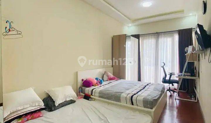 Rumah Cantik Dan Mewah 2,5 Lantai Dlm Cluster Dekat Ragunan 2