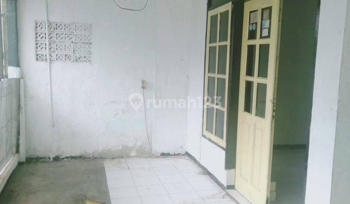 Jarang Ada, Rumah Bagus Siap Huni Dlm Komplek Margahayu Raya 2