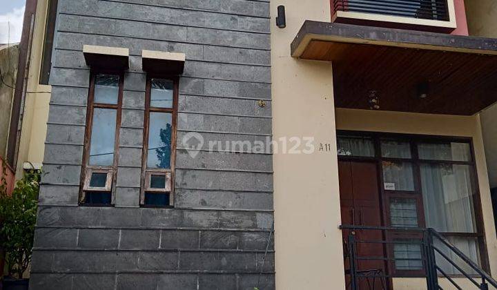 Turun Harga, Bu, Rumah Bagus 2 Lantai di Jl Raya Cigadung Timur 1