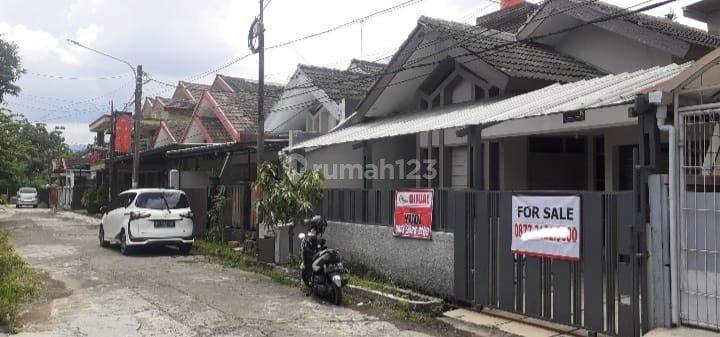 Disewakan, Rumah Bagus Dalam Komplek Sanggar Hurip Estate 1