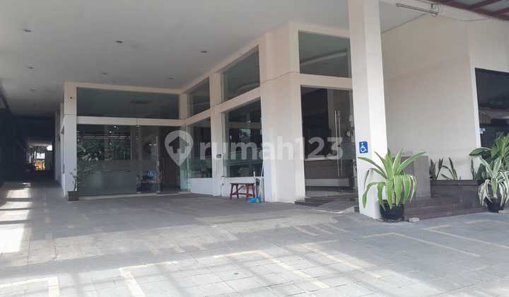 Murah via Lelang!! Bangunan Hotel 4 Lantai, 36 Kmr dkt Stasiun Bandung 2