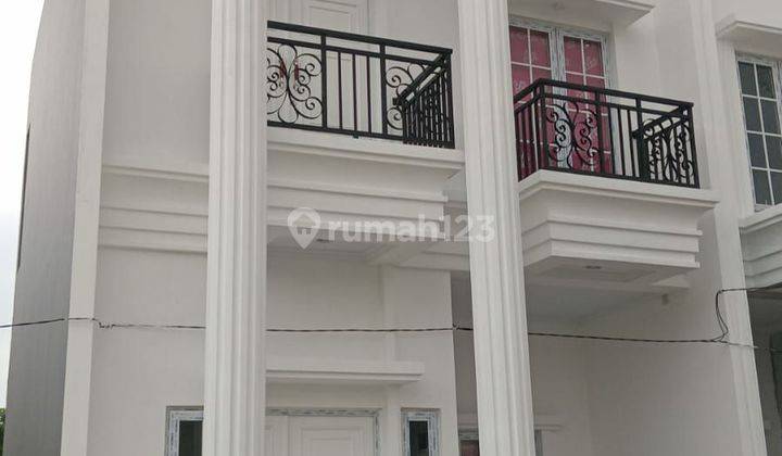 Rumah Mewah Klasik Terlaris Super Strategis Di Ciracas 1