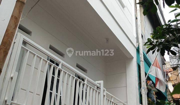 Rumah 2 Lantai Paling Murah Di Otista Jatinegara 1