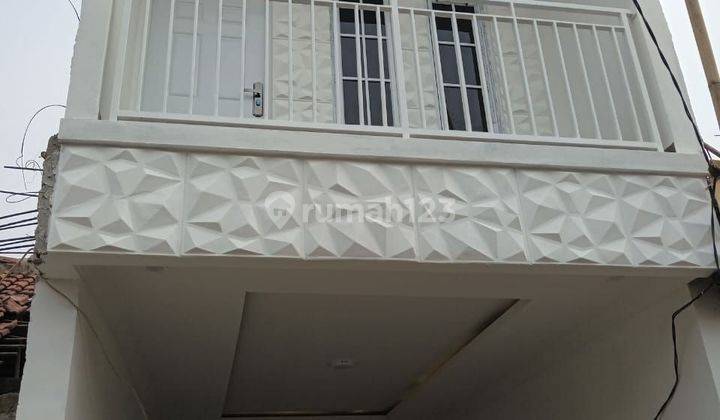 Rumah 2 Lantai Ada Carport Siap Huni Di Ciracas Jakarta 2