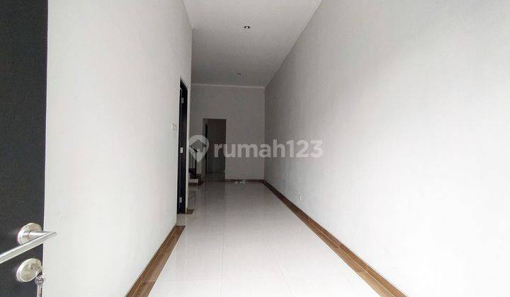 Rumah Baru Gress di Rungkut Asri Utara Surabaya Timur, Minimalis, 2 Lantai, sisa 1 unit aja !!! 2