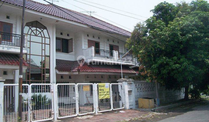 Rumah Kost di Manyar Rejo Surabaya Timur, 2 Lantai, 19 Kamar, Hook/Pojokan 1