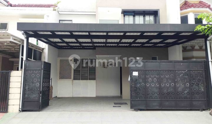 Rumah di Vila Valensia Pakuwon Indah Surabaya Barat, Minimalis, Siap Huni, Dekat Pakuwon Super Mall 2