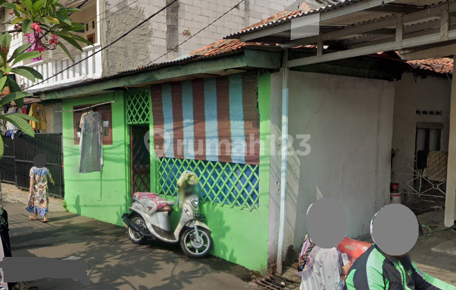 Cilandak - 900 Meters to MRT Cipete Station - Cheap Land - Single Car Road