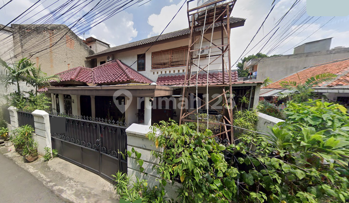 Cipete Dekat Itc - 1 KM ke Stasiun MRT H Nawi - Rumah 2 LT Hook - Jalan 1 Mobil Cipete Dekat Itc - 1 KM ke Stasiun MRT H Nawi - Rumah 2 LT Hook - Jalan 1 Mobil