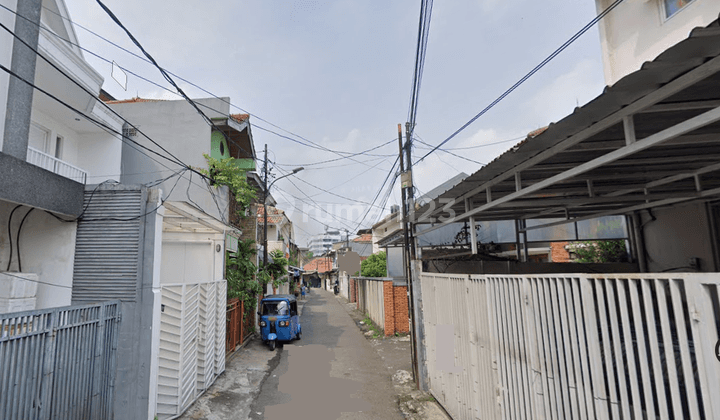 ANTASARI 450 MTR KE KEMANG VILLAGE – RUMAH SIAP HUNI 3 LT – JALAN 2 MOBIL – BISA KPR 2