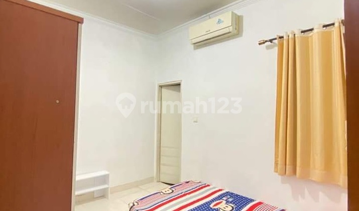 CILANDAK 850 MTR TO MRT – HOUSE & BOARDING 5 BEDROOMS – FULLY RENTED – 2-CAR ROAD CILANDAK 850 MTR TO MRT – HOUSE & BOARDING 5 BEDROOMS – FULLY RENTED – 2-CAR ROAD