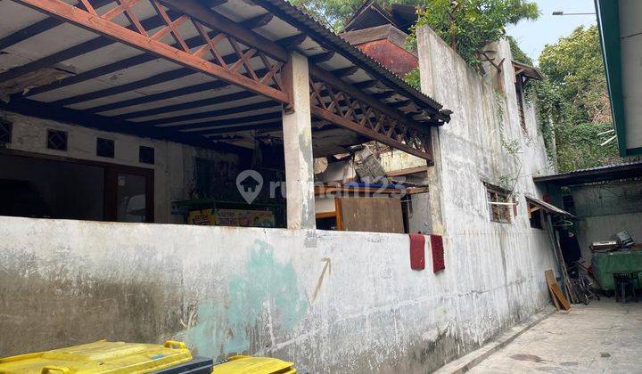 CIPETE DEKAT ITC - 900 MTR KE MRT – RUMAH TUA - MURAH DIBAWAH NJOP – JALAN 2 MOBIL 1