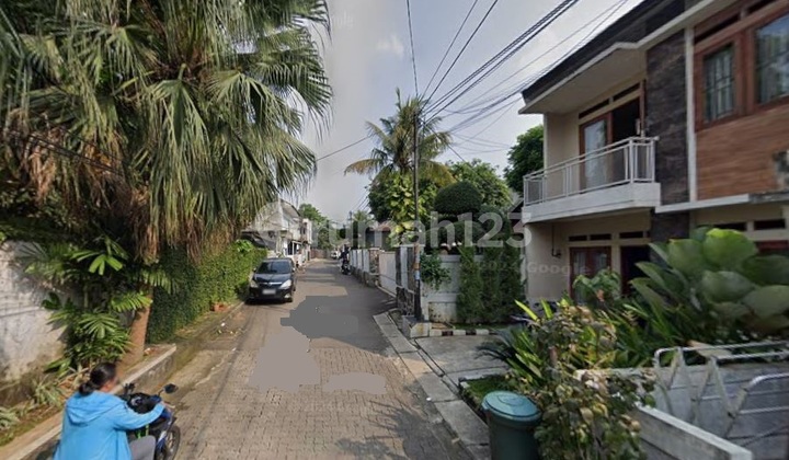 Villa Cinere Mas - Rumah Siap Huni 2 LT - Jalan 2 Mobil - 4 KM ke Tol 2