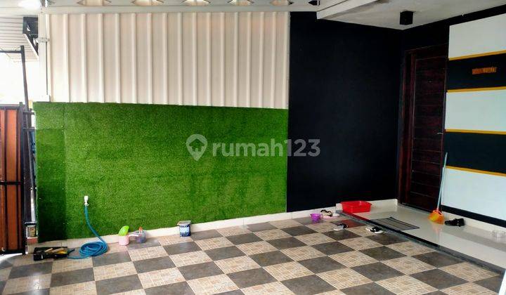 Jl Raya Puspitek 5 Km Ke Stasiun Ka Rumah 2 Lt Cluster Jalan 2 Mobil  2