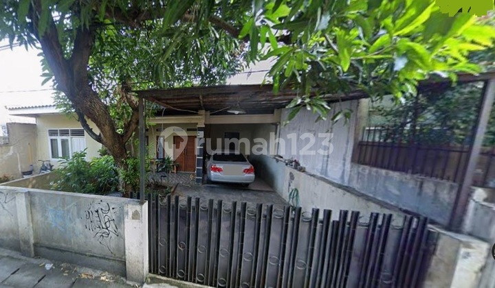 Pangkalan Jati - 1 KM ke Tol Desari - Rumah 1 LT - Jalan 2 Mobil - 4 KM ke MRT 1